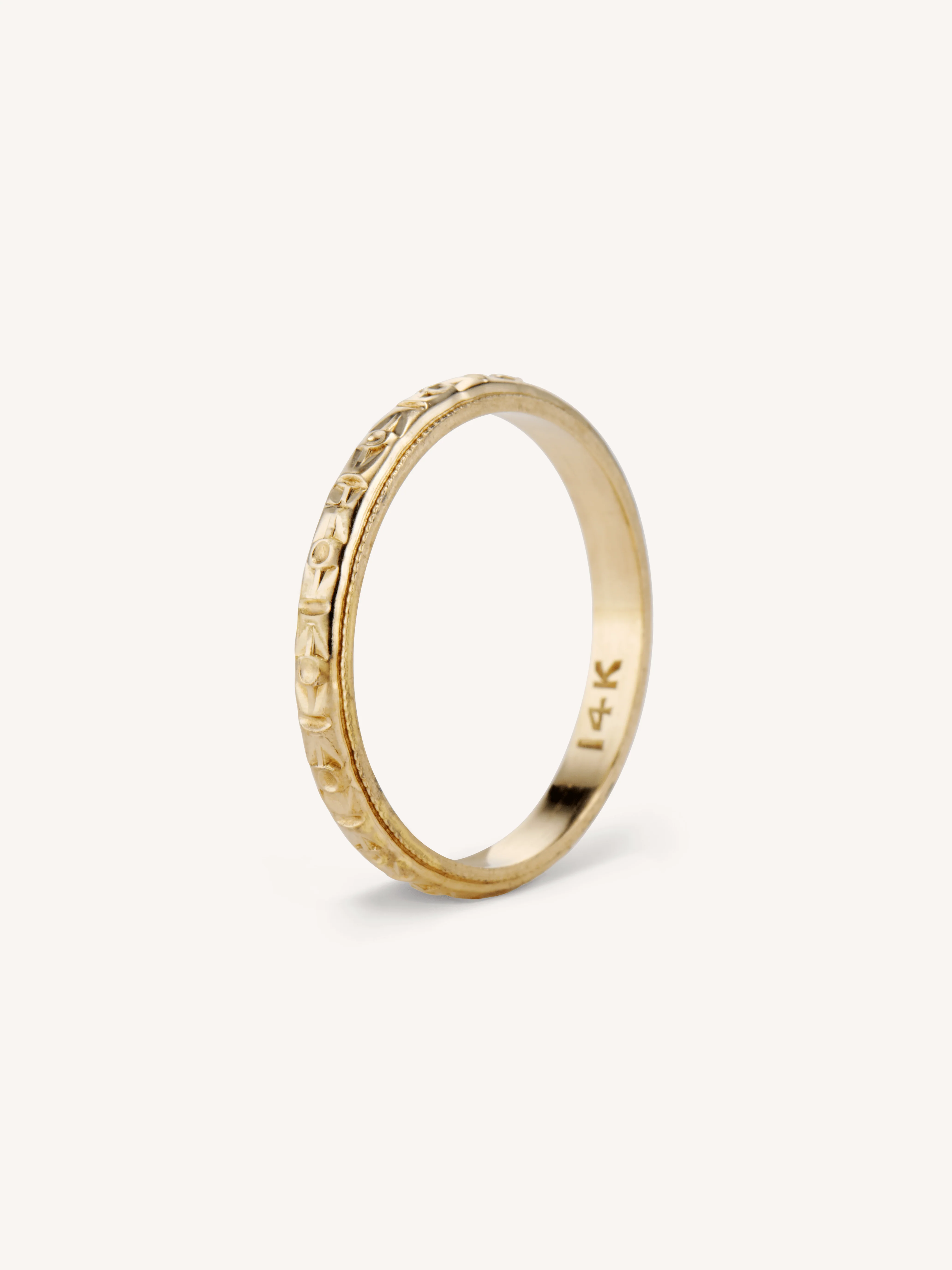 Edwardian Engraved Gold Wedding Band - Image 4