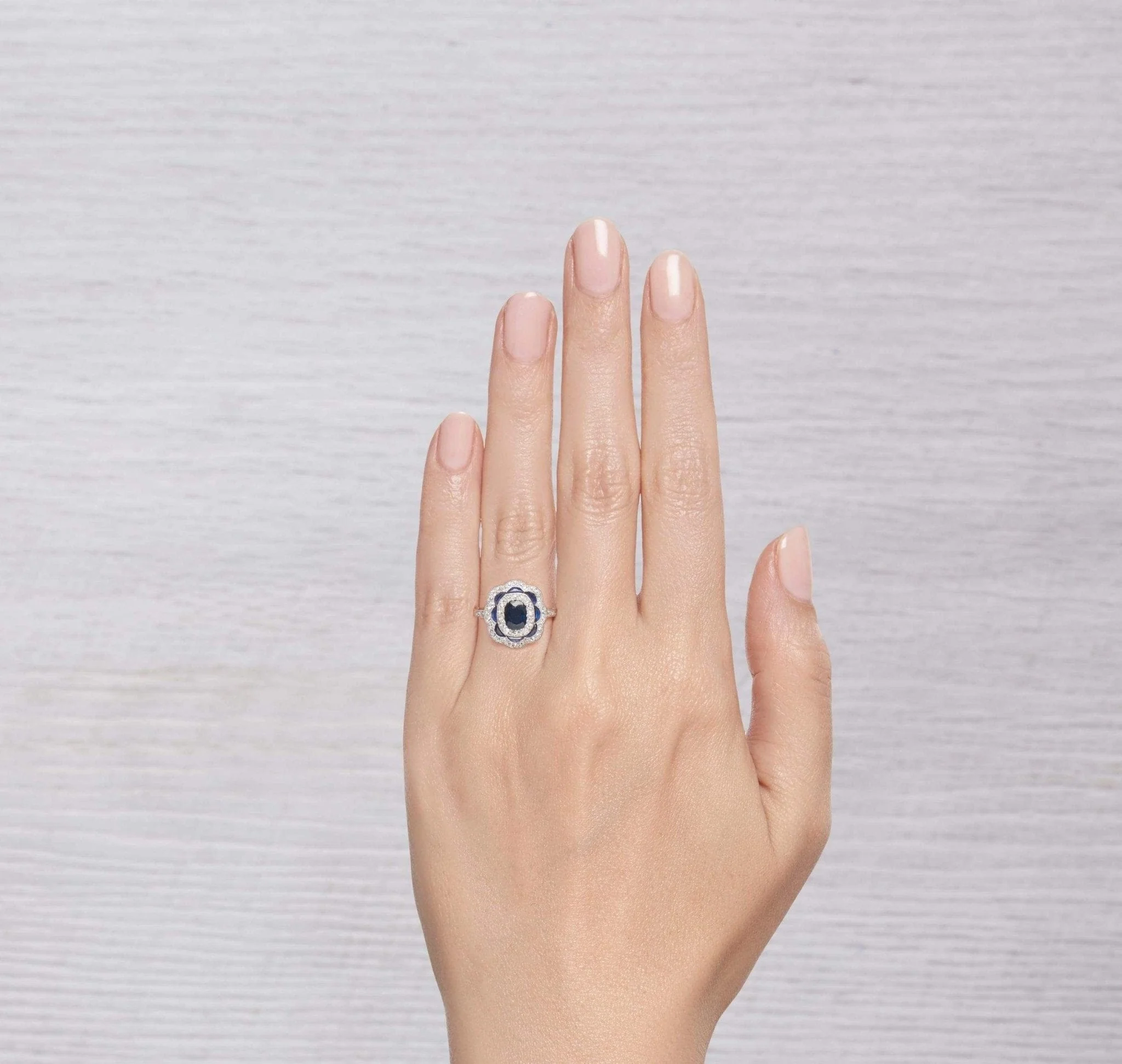 EDWARDIAN SAPPHIRE AND DIAMOND ENGAGEMENT RING - Image 6