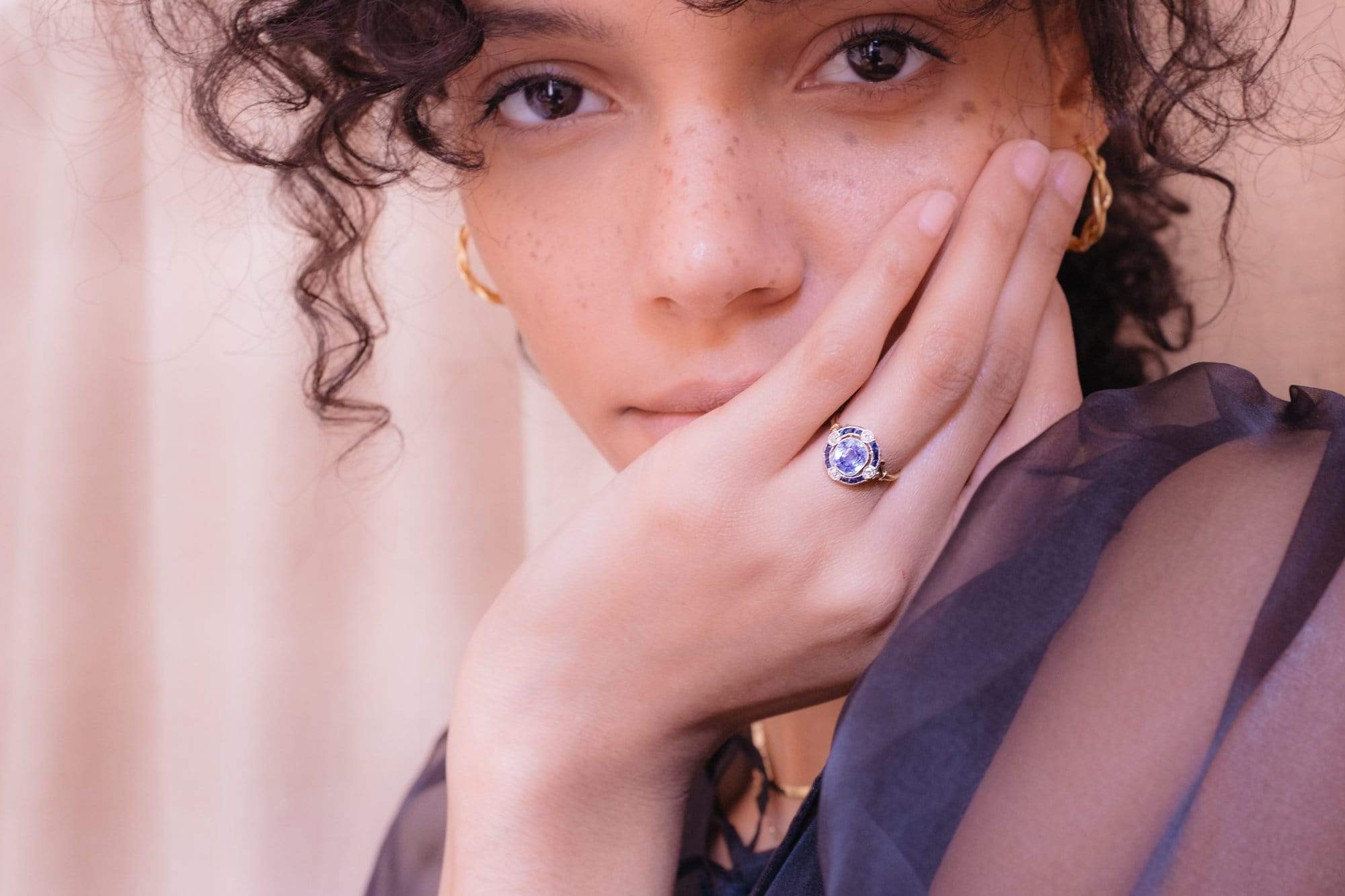 Edwardian Sapphire and Diamond Ring - Image 5