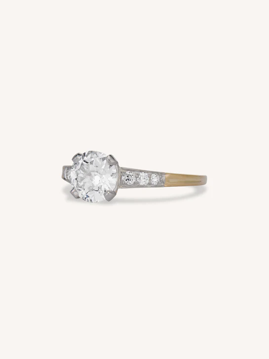 Tiffany & Co. 1.24 Carat Round Cut Vintage Diamond Engagement Ring - Image 4