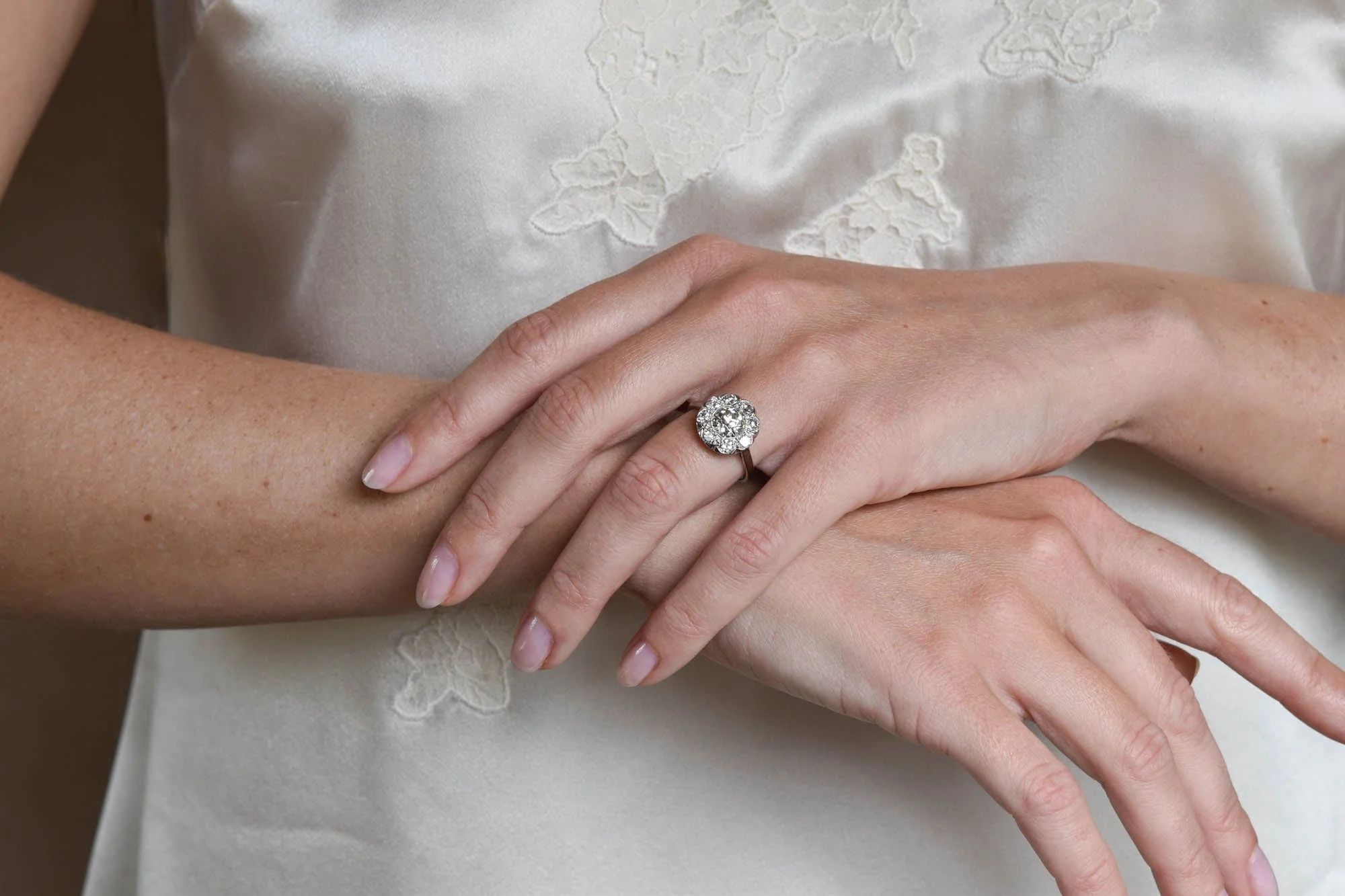 Late Art Deco 1.36 Carat Transitional Cut Diamond Cluster Vintage Engagement Ring - Image 3