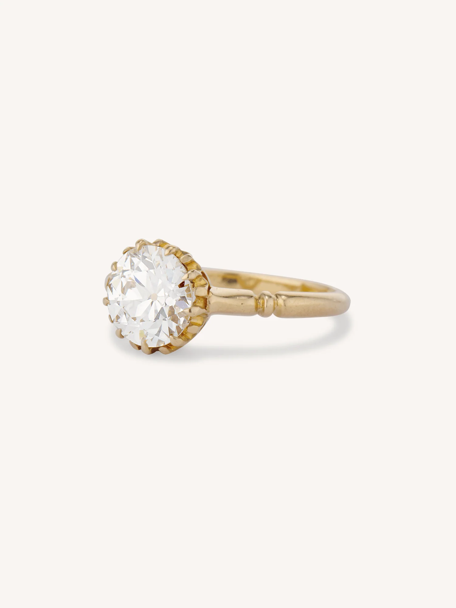 Late Victorian 1.34 Carat Old European Cut Diamond Antique Engagement Ring - Image 4