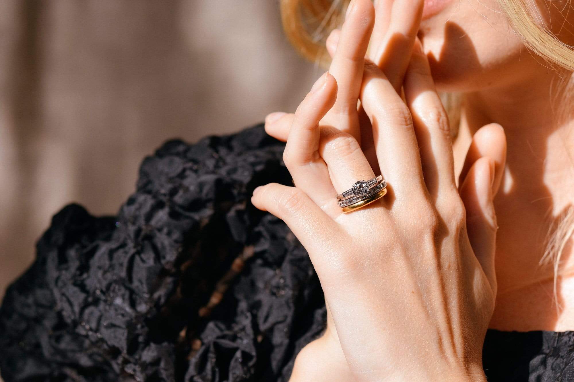 Mid-Century 1.05 Carat Transitional Cut Diamond Solitaire - Image 6