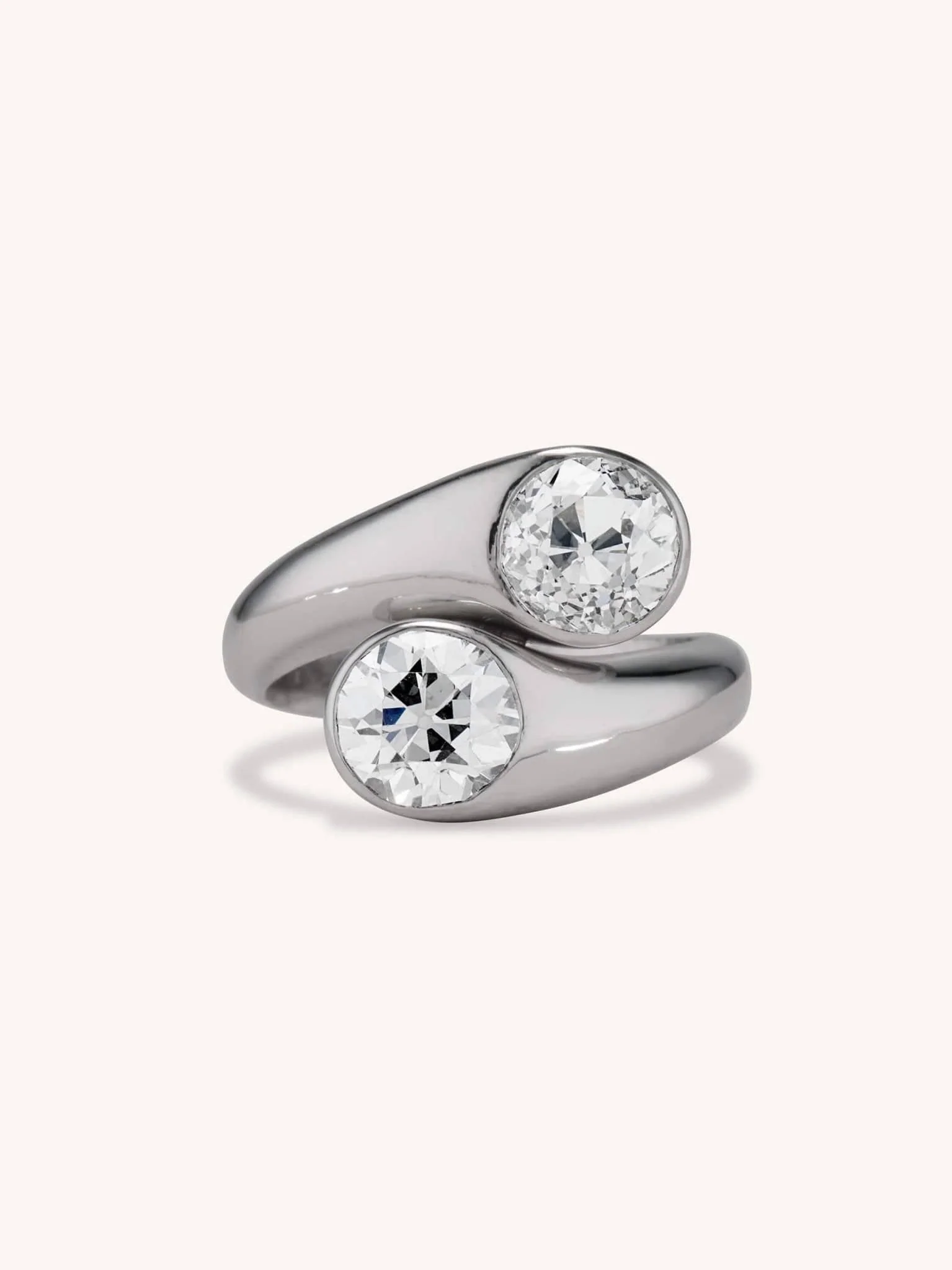 Midcentury 1.82 & 1.54 Carat Old European Cut Diamonds Toi et Moi Ring