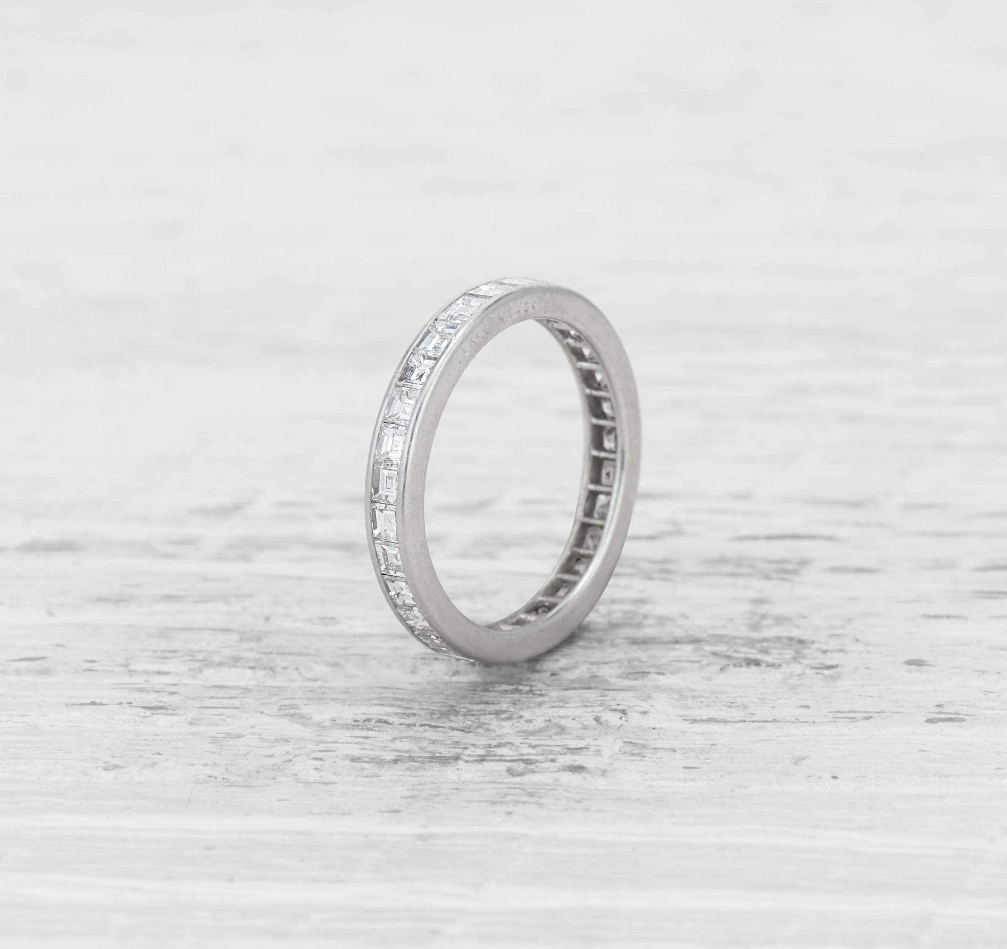 OSCAR HEYMAN BROTHERS DIAMOND ETERNITY BAND