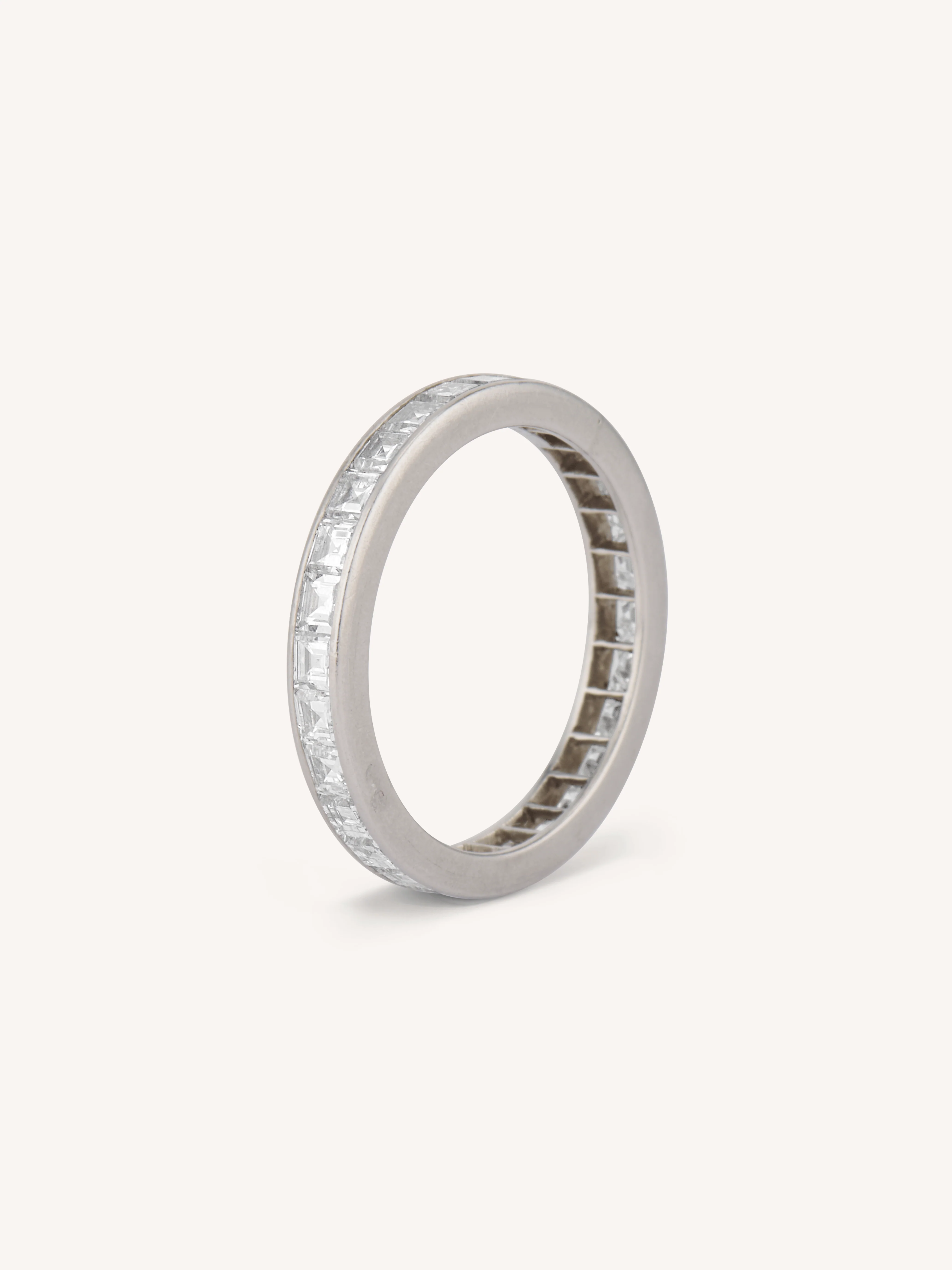 Tiffany & Co. 2 Carat Carré Cut Diamond Vintage Eternity Band - Size 7 - Image 3