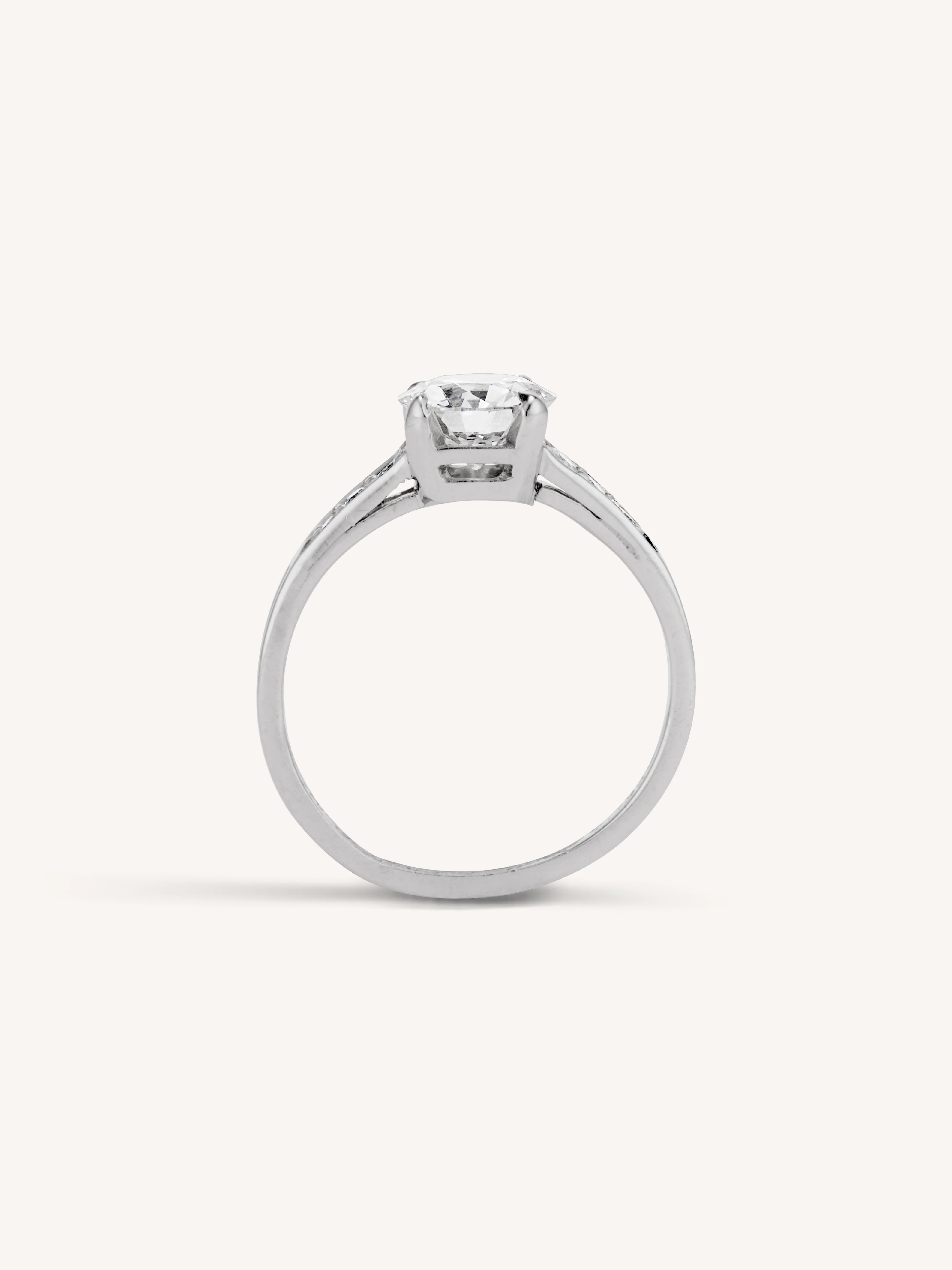 Tiffany & Co. 1.03 Carat Round Brilliant Cut Diamond Vintage Engagement Ring - Image 6