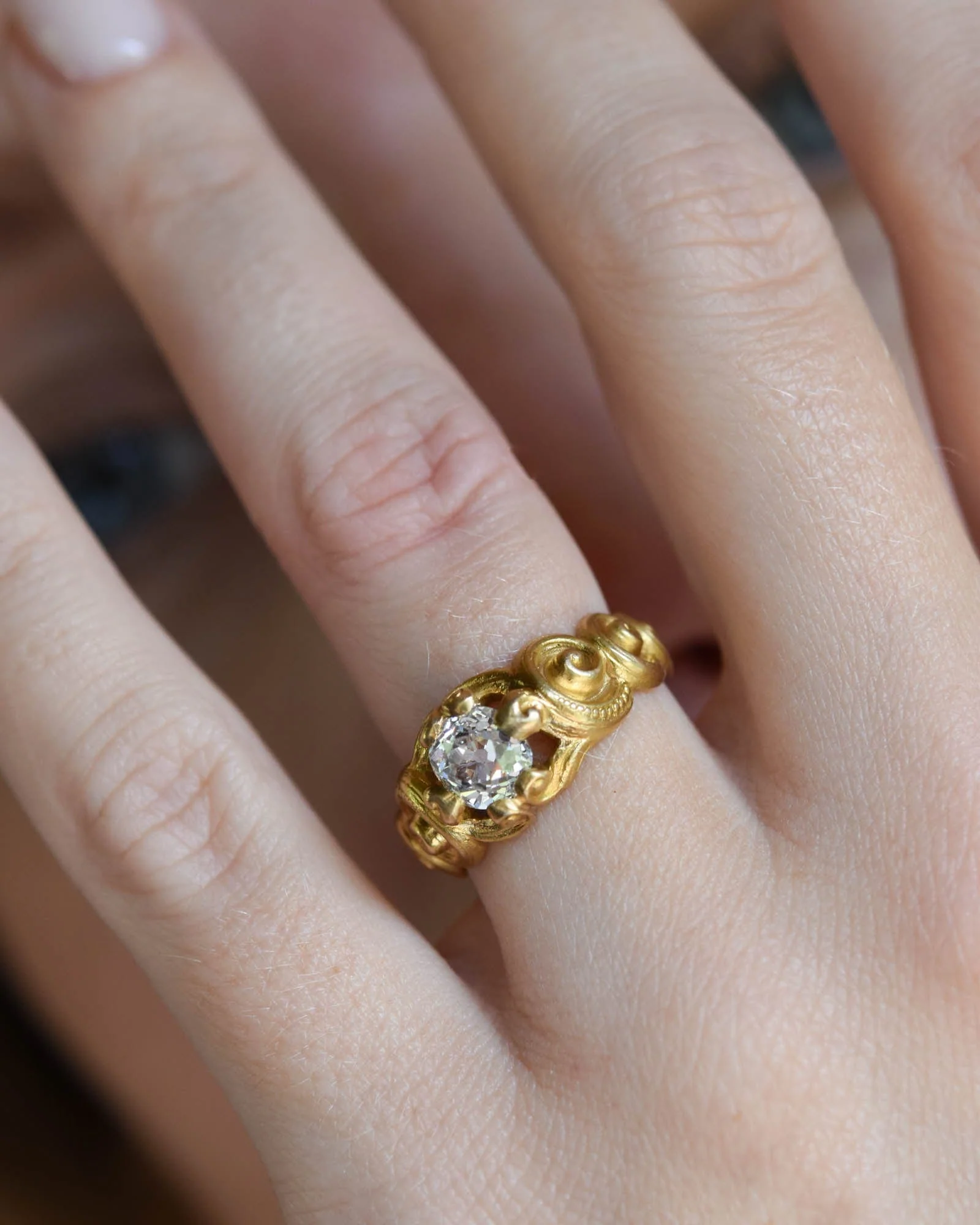 Unique Victorian 1.07 Carat Old Mine Cushion Diamond Antique Golden Spiral Ring - Image 2