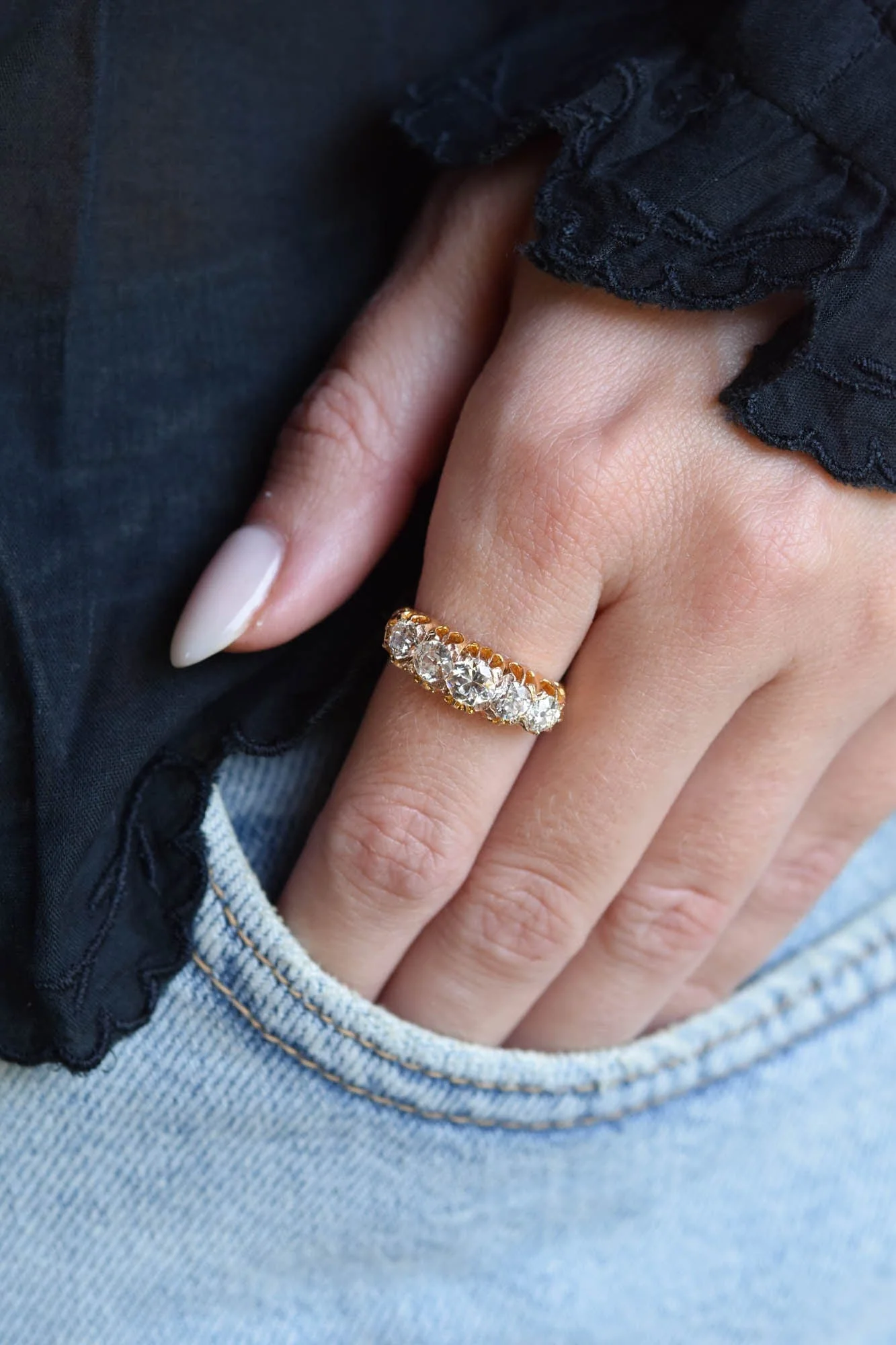 Victorian 1.56 Carat Old European Cut Diamond Five Stone Antique Carved Half Band Ring, England - Image 2
