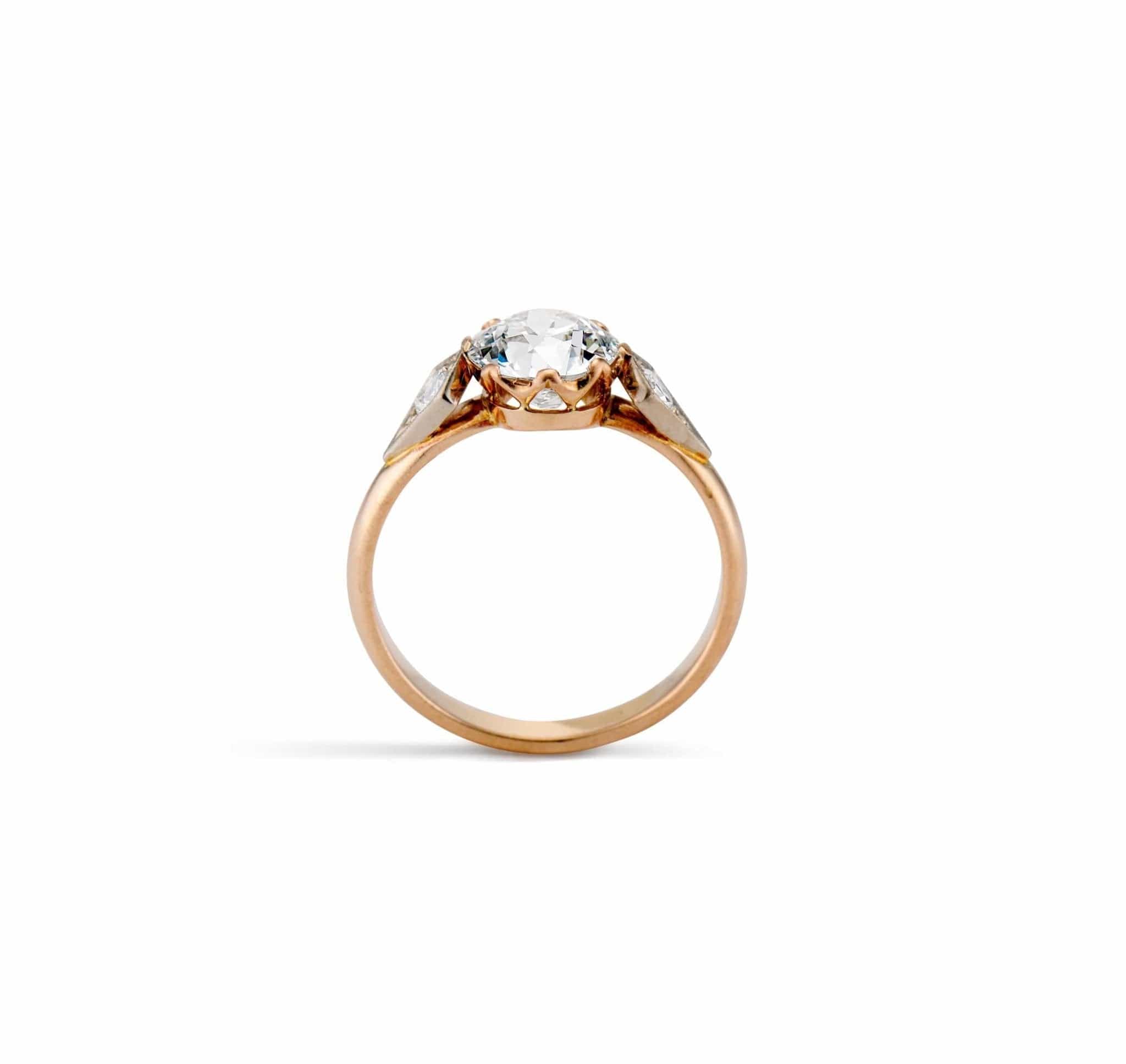 Victorian 1.75 Carat Old European Cut Diamond and Gold Engagement Ring, Russia - Image 4