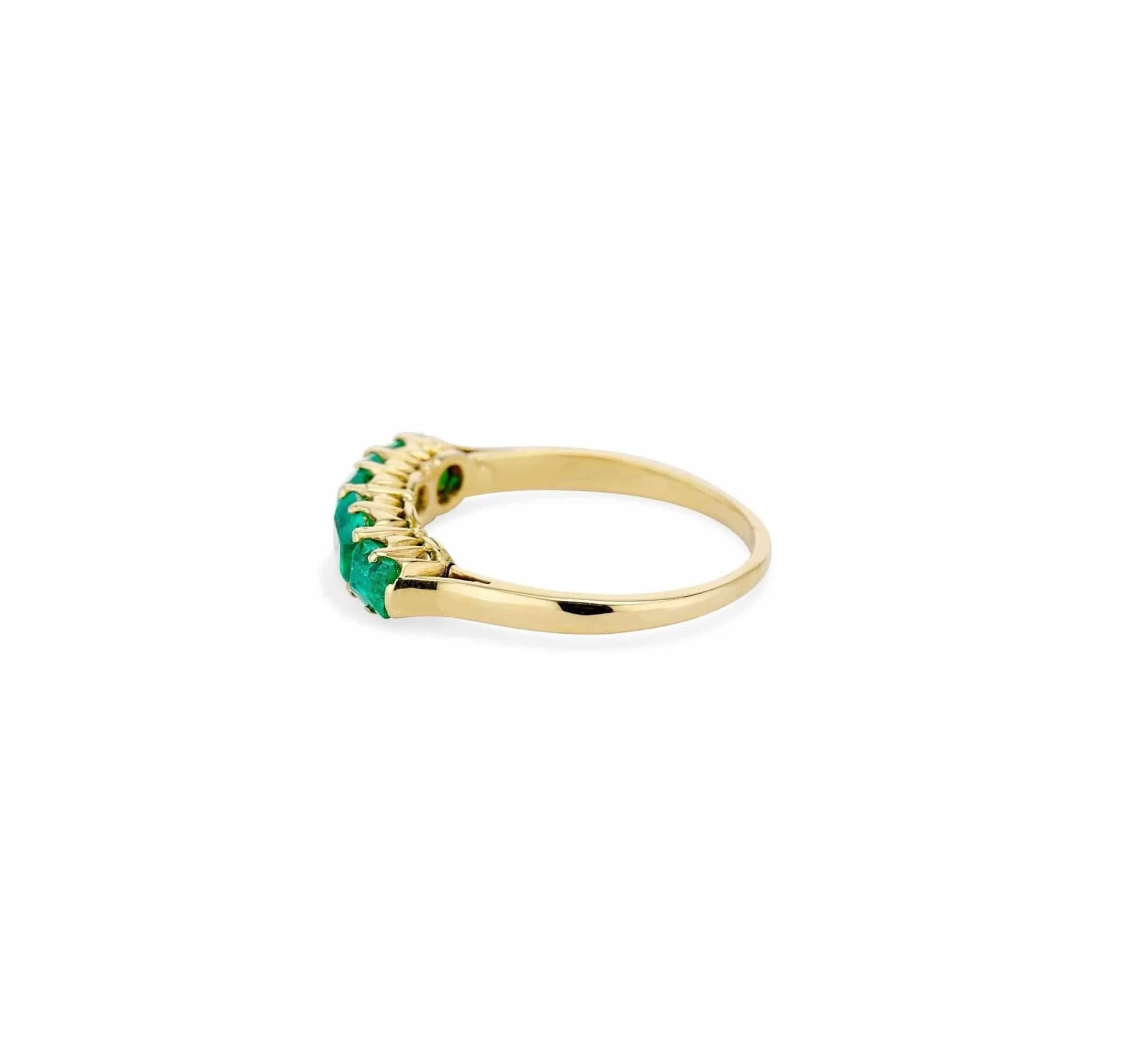 1880s Victorian Emerald Yellow Gold Half Hoop Band - Image 3