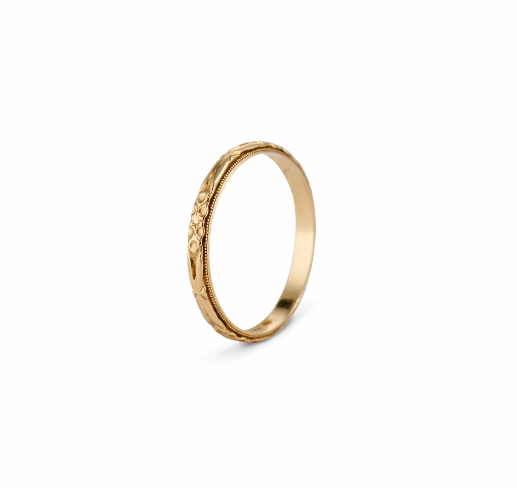 Victorian Forget-Me-Not Gold Wedding Band - Image 2