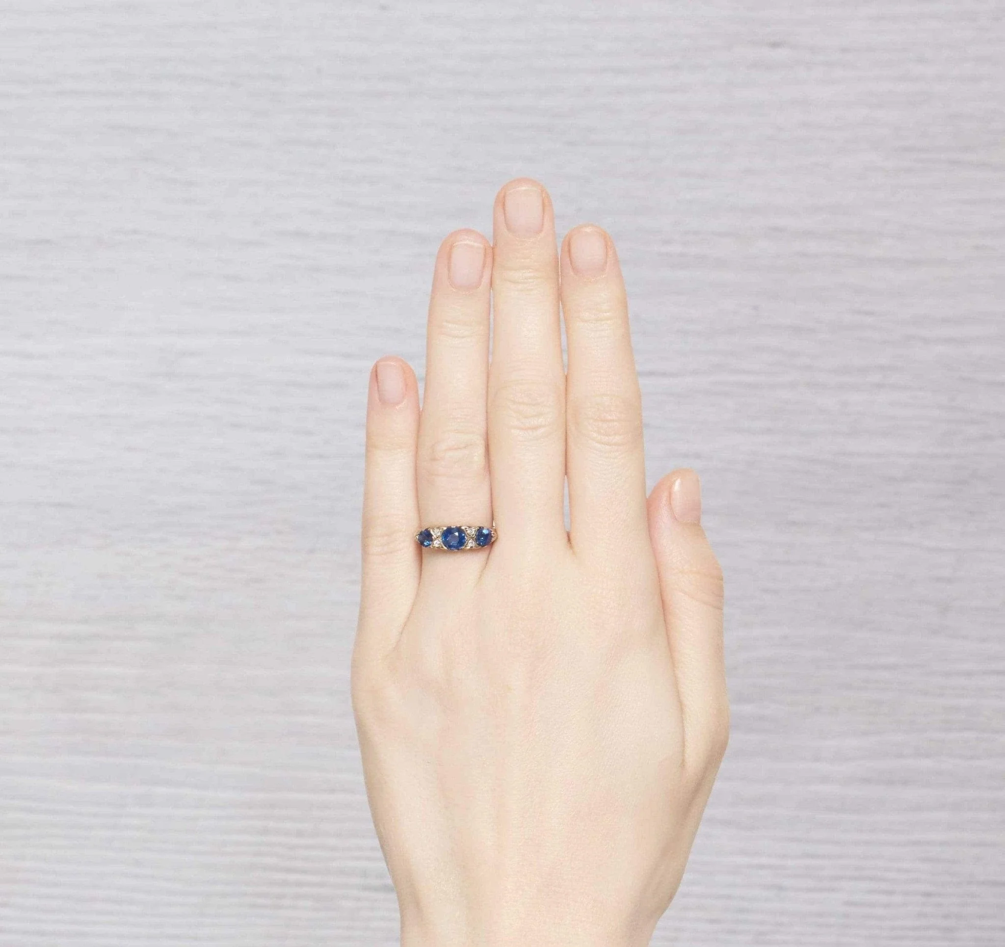 Victorian Sapphire and Diamond Ring - Image 5