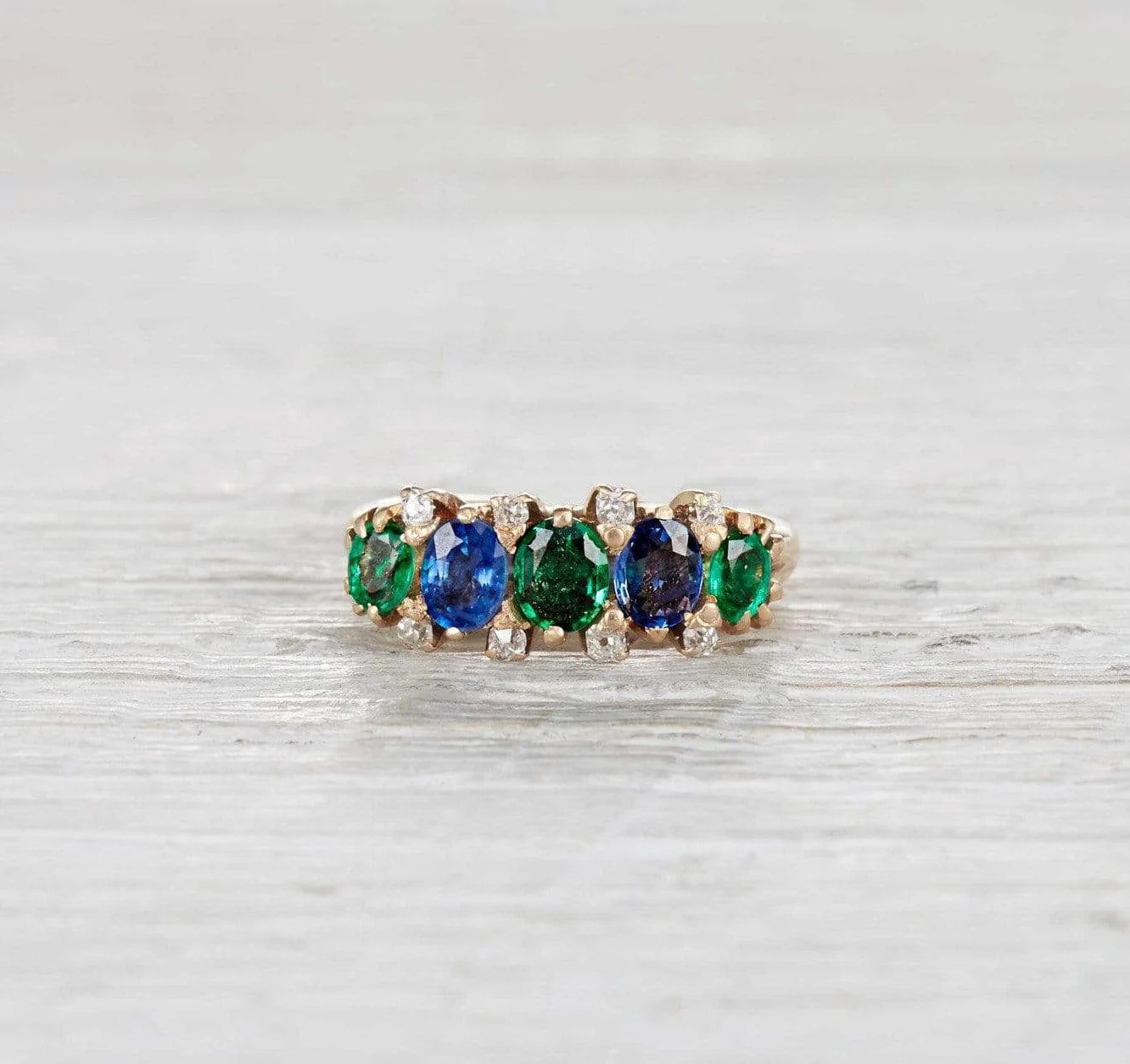 Victorian Sapphire and Emerald Five Stone Ring - Image 2