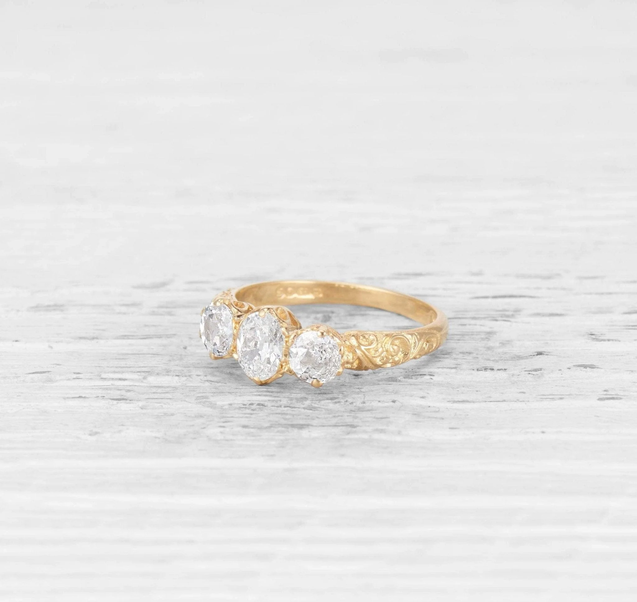 VICTORIAN THREE STONE DIAMOND ENGAGEMENT RING
