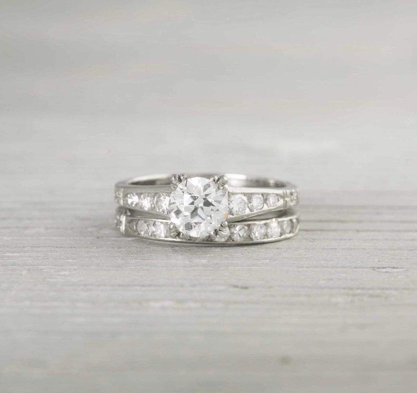 Vintage Art Deco Diamond Engagement Ring & Wedding Band Set - Image 2