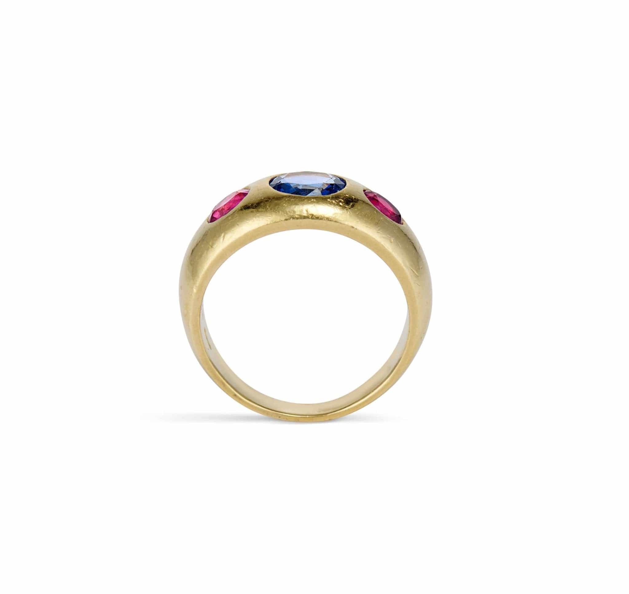 Bulgari 1970s Sapphire and Gold Ring, Italy - Image 4