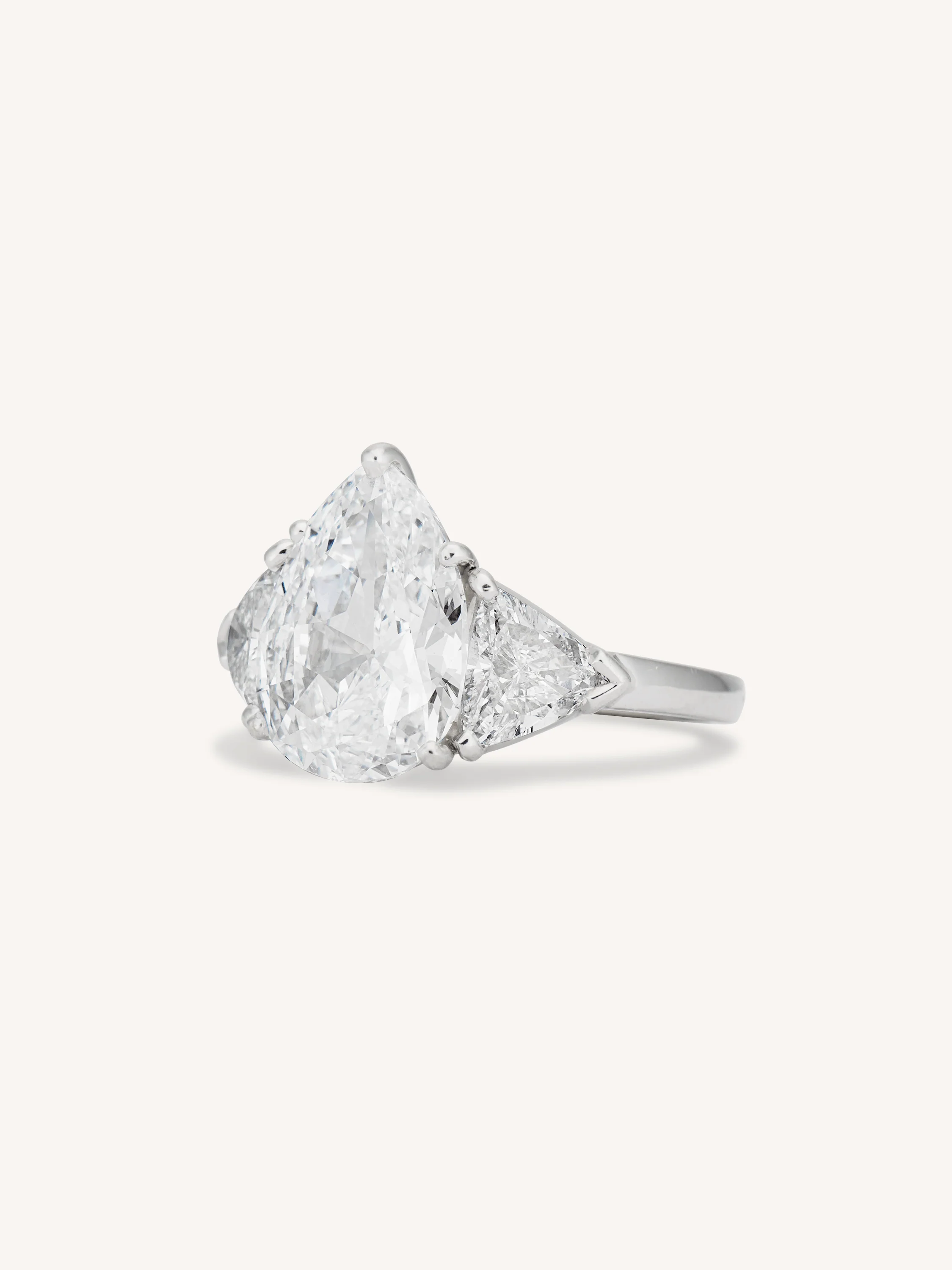 Cartier 4.07 Carat Pear Cut Vintage Engagement Ring - Image 4