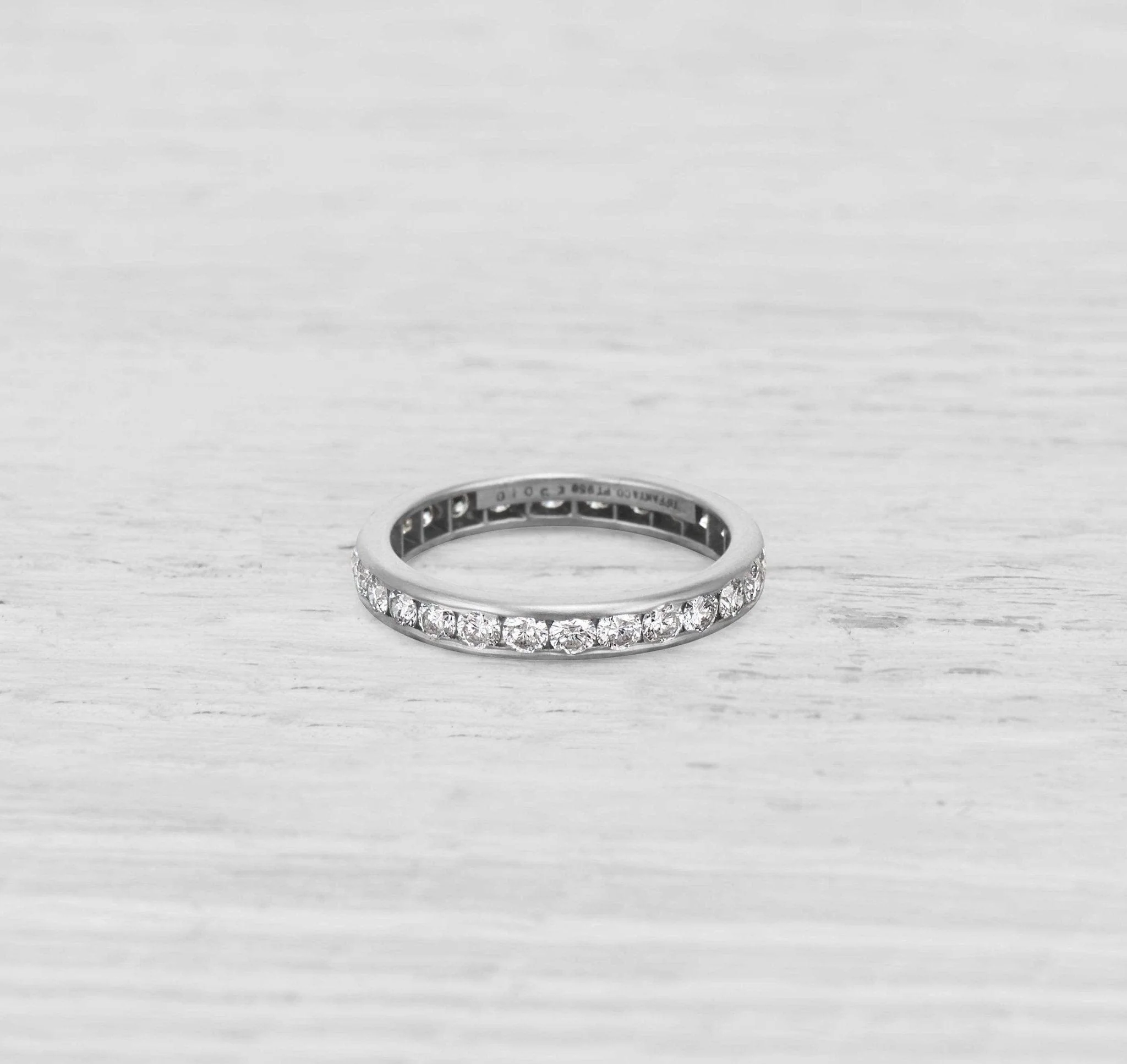 VINTAGE TIFFANY & CO DIAMOND ETERNITY BAND RING SIZE 5.5 - Image 3