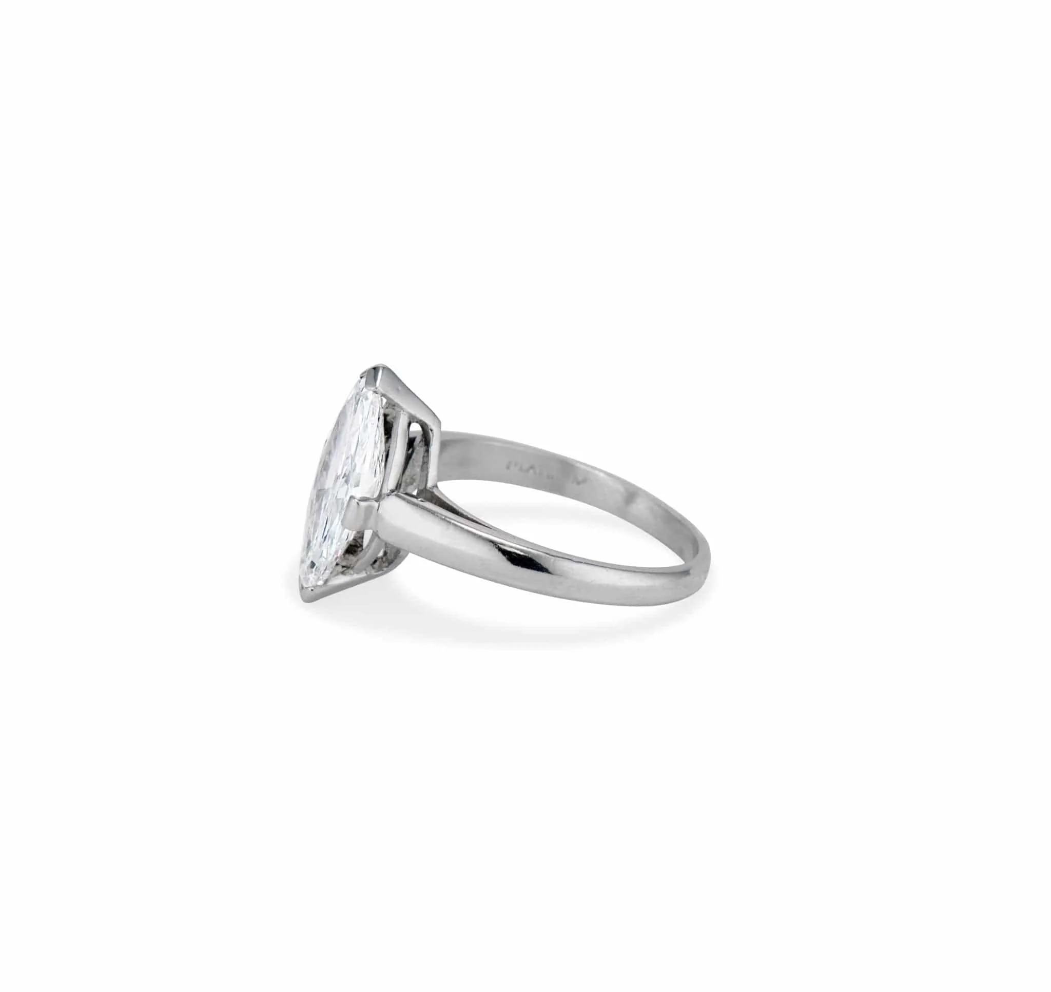 1950s 2.01 Marquise-Cut Diamond and Platinum Solitaire Engagement Ring - Image 3